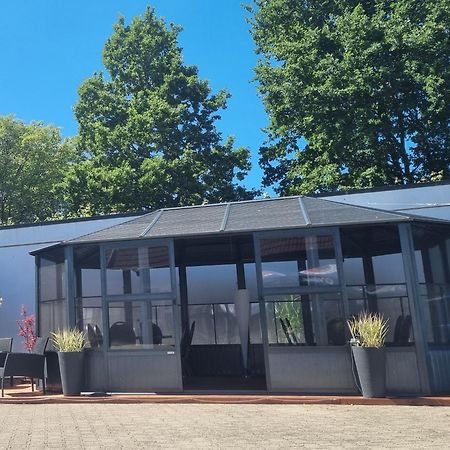 Bennetts Restaurant Und Hotel Wittingen Kültér fotó